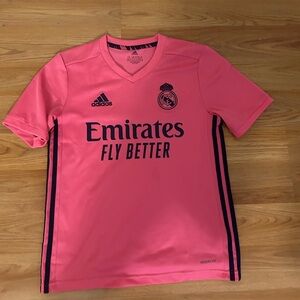 Pink Real madrid soccer jersey Youth Large